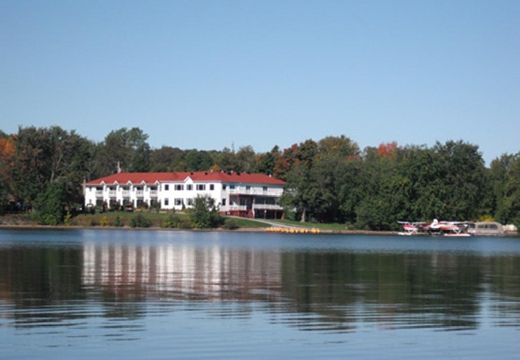 Manoir Du Lac William Saint-Ferdinand Exterior foto